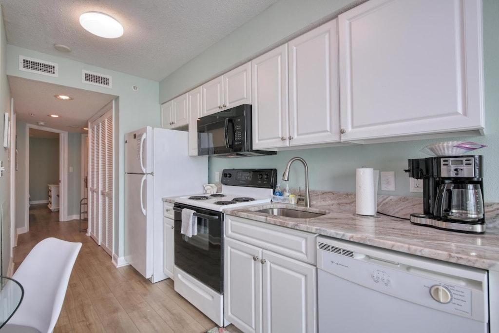 Вилла 2501 S Ocean Blvd, 0407 - Ocean Front Sleeps 6 Миртл-Бич Экстерьер фото